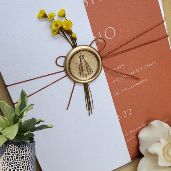 convite de casamento oval