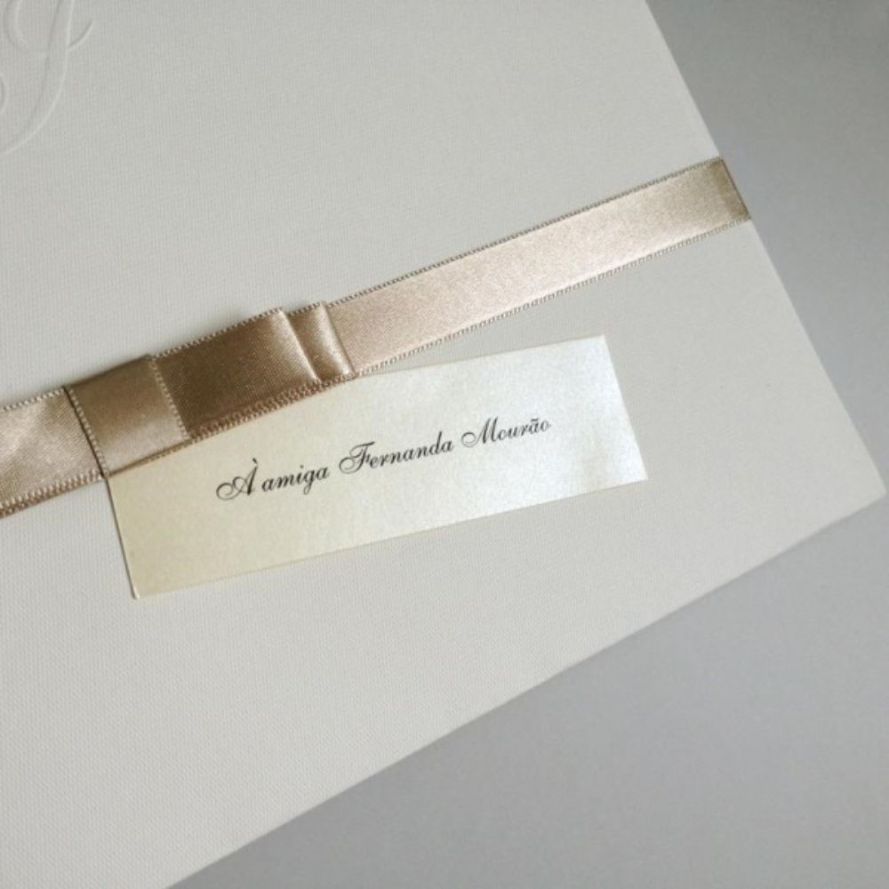 Tag com nome do convidado 4 Tag com nome personalizado para papelaria de casamento